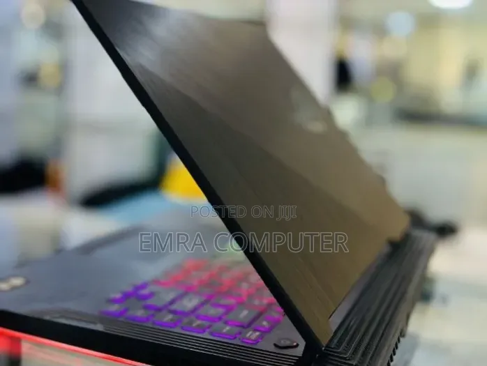 New Laptop Asus 16GB Intel Core i7 SSD 512GB