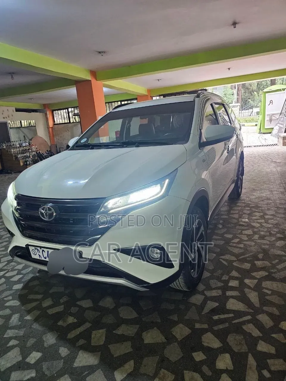 Toyota Rush 2023 White