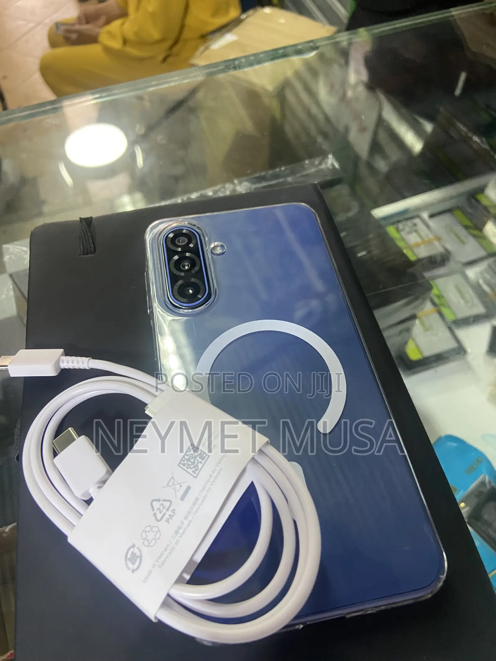 New Samsung Galaxy A17 5G 256 GB