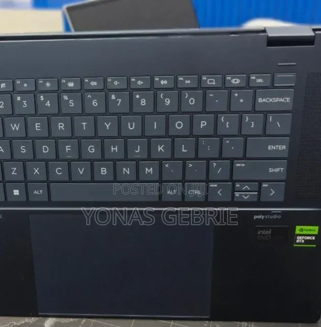 New Laptop HP Spectre 32GB Intel Core Ultra 7 SSD 1T