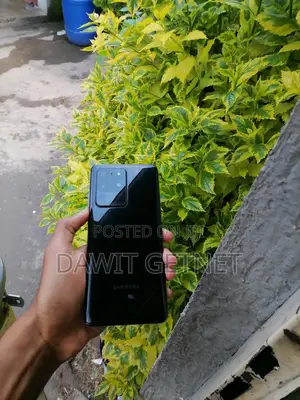 New Samsung Galaxy S20 Ultra 5G 128 GB Black