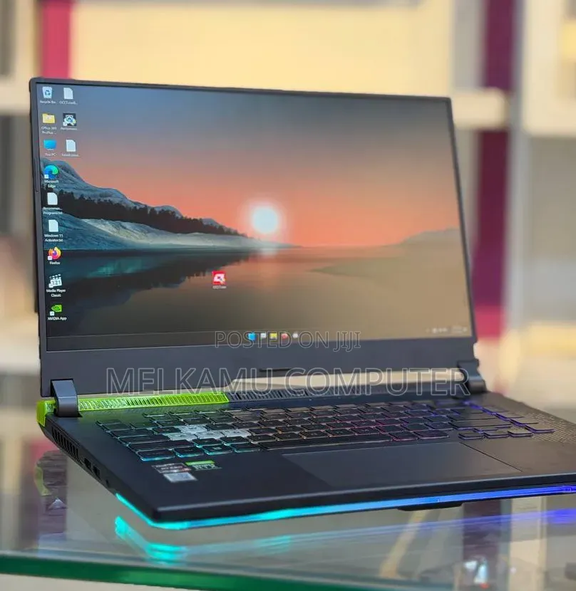New Laptop Asus ROG Strix G15 16GB AMD Ryzen 9 SSD 512GB