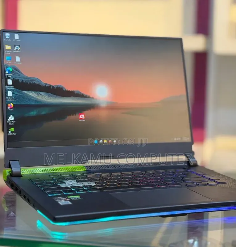 New Laptop Asus ROG Strix G15 16GB AMD Ryzen 9 SSD 512GB
