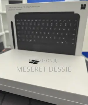 New Laptop Microsoft Surface 16GB SSD 512GB