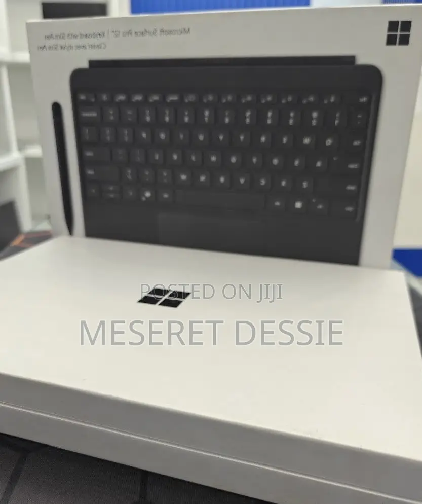 New Laptop Microsoft Surface 16GB SSD 512GB