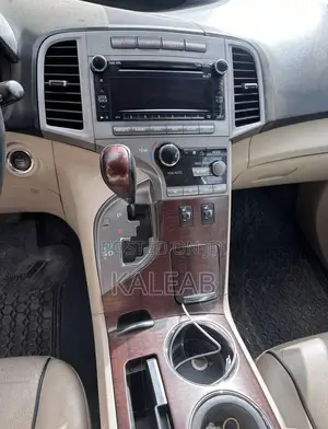Toyota Venza 2012 Brown