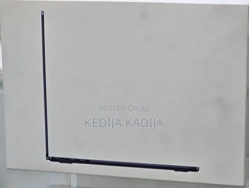 New Laptop Apple MacBook Air 2026 M5 16GB Apple M5 SSD 512GB