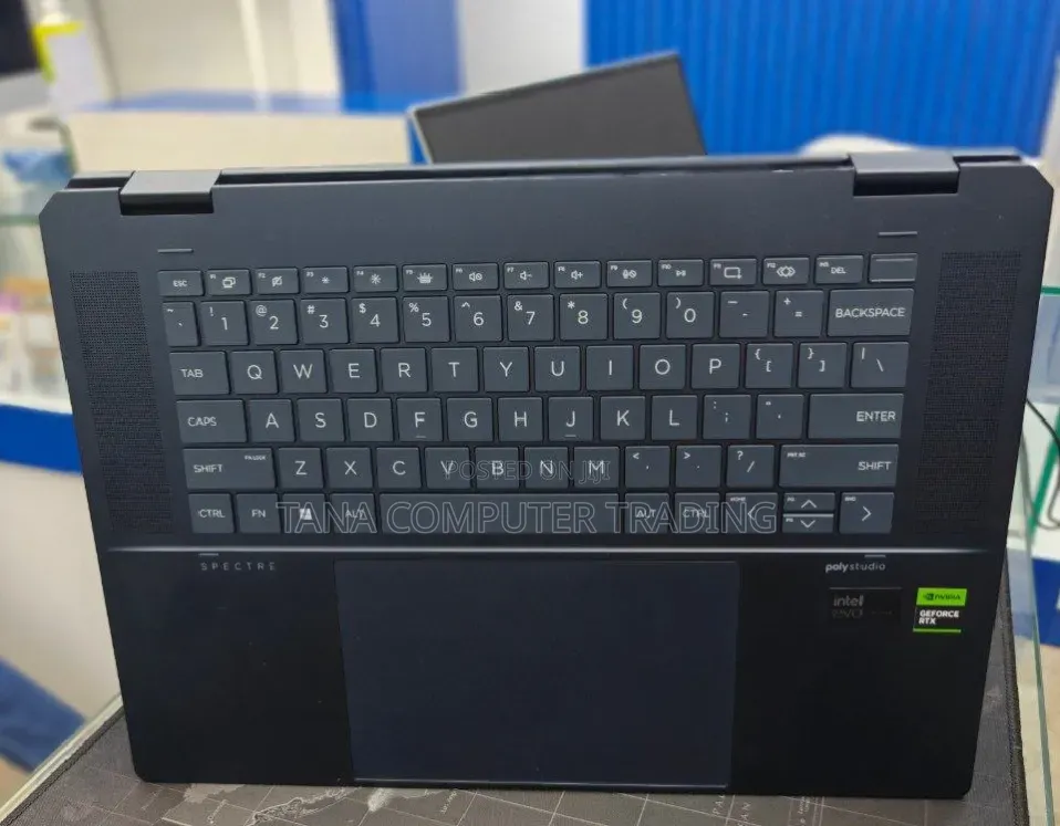 New Laptop HP Spectre 32GB Intel Core Ultra 7 SSD 1T