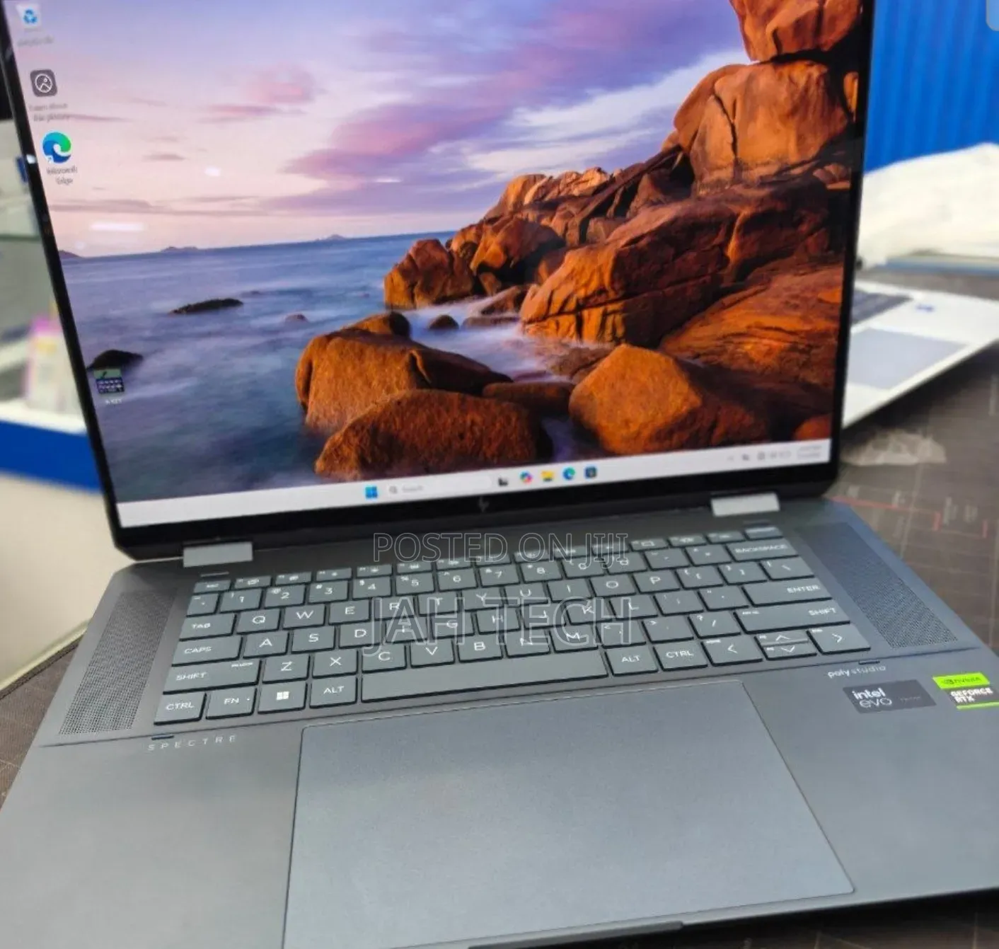 New Laptop HP Spectre 32GB Intel Core Ultra 7 SSD 1T