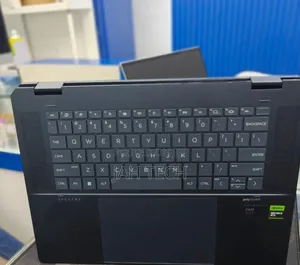New Laptop HP Spectre 32GB Intel Core Ultra 7 SSD 1T