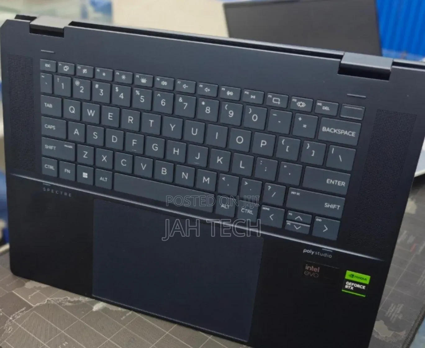 New Laptop HP Spectre 32GB Intel Core Ultra 7 SSD 1T