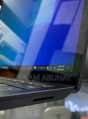 New Laptop Microsoft Surface 16GB Intel Core i7 SSD 512GB