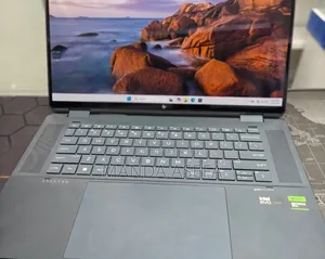 New Laptop HP Spectre 32GB Intel Core Ultra 7 SSD 1T