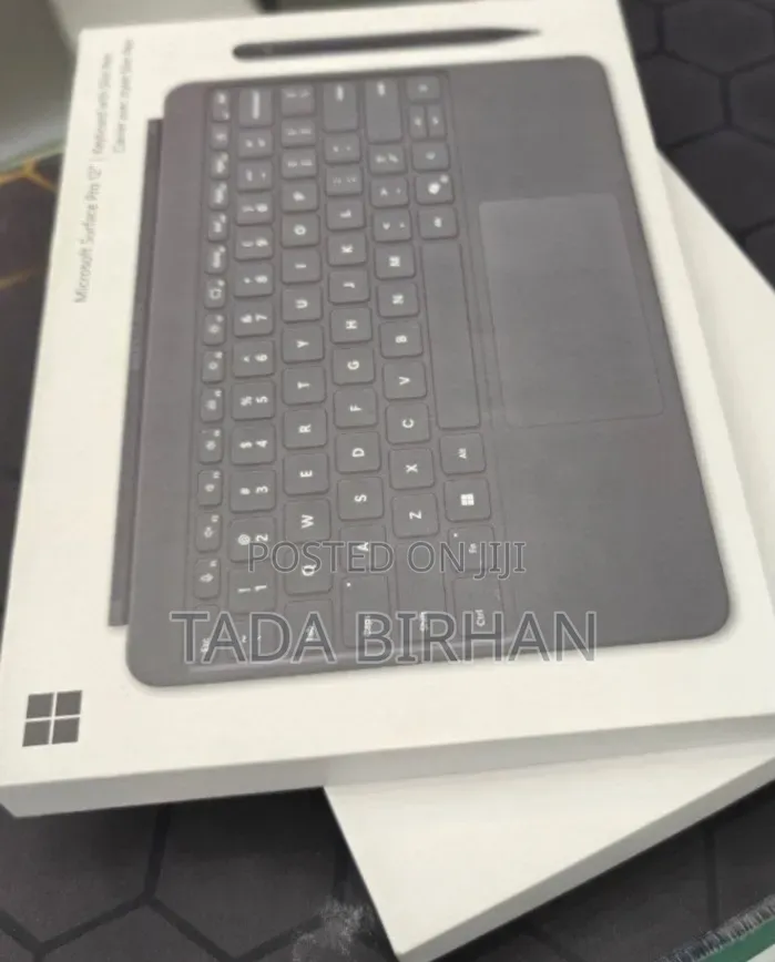 New Laptop Microsoft Surface 16GB Qualcomm Snapdragon X Plus SSD 512GB