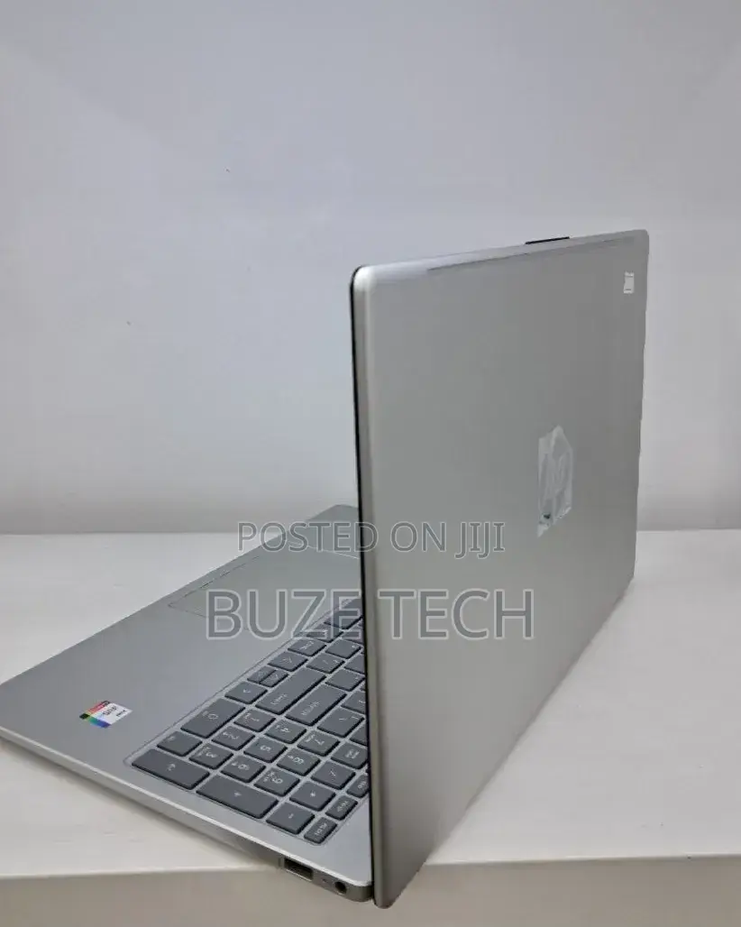 New Laptop HP Stream Notebook 16GB Intel Core i5 SSD 1T