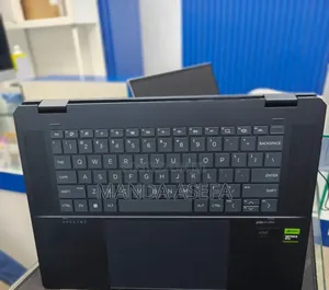 New Laptop HP Spectre 32GB Intel Core Ultra 7 SSD 1T