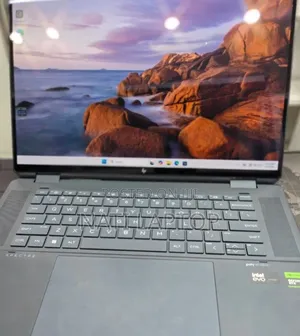 New Laptop HP Spectre 32GB Intel Core Ultra 7 SSD 1T