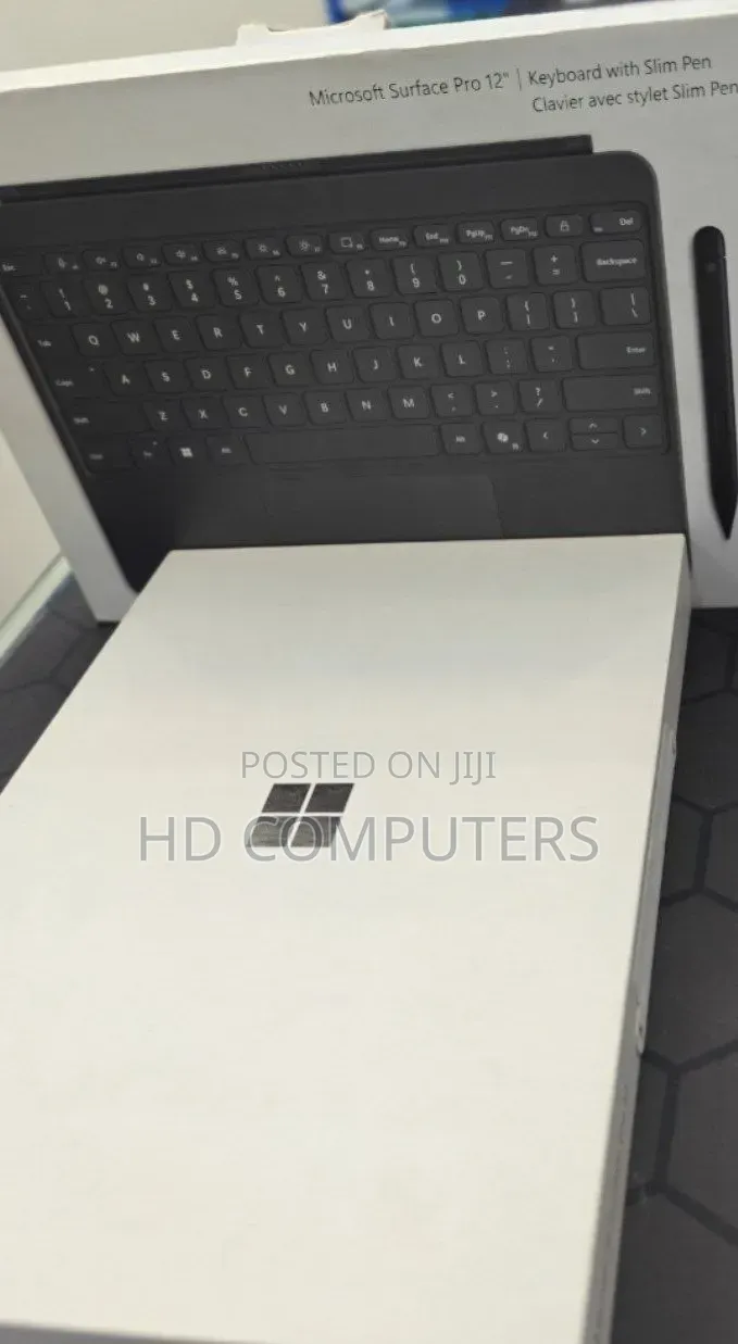 New Microsoft Surface Pro 9 16GB Qualcomm Snapdragon X Plus SSD 512GB