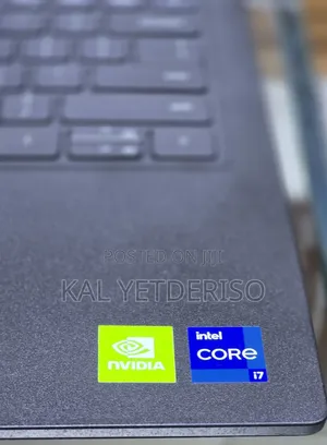 New Laptop Dell 8GB Intel Core i7 SSD 256GB