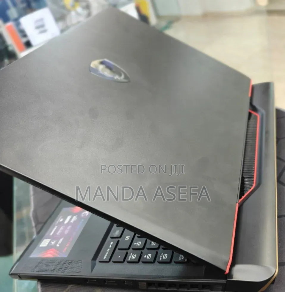 New Laptop MSI Raider GE78HX 16GB Intel Core i9 SSD 1T