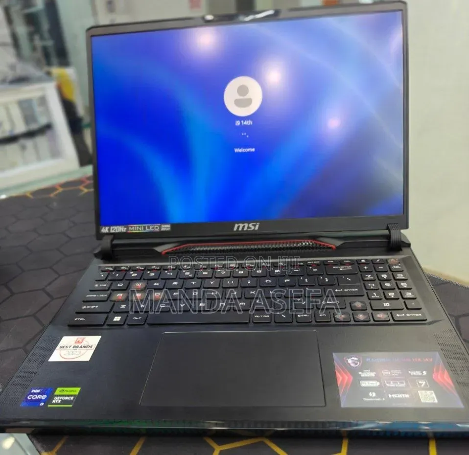 New Laptop MSI Raider GE78HX 16GB Intel Core i9 SSD 1T