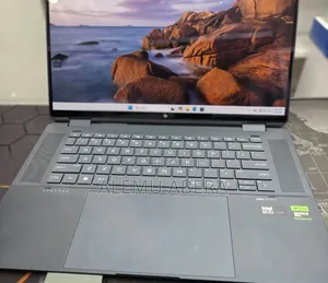 New Laptop HP Spectre 32GB Intel Core Ultra 7 SSD 1T
