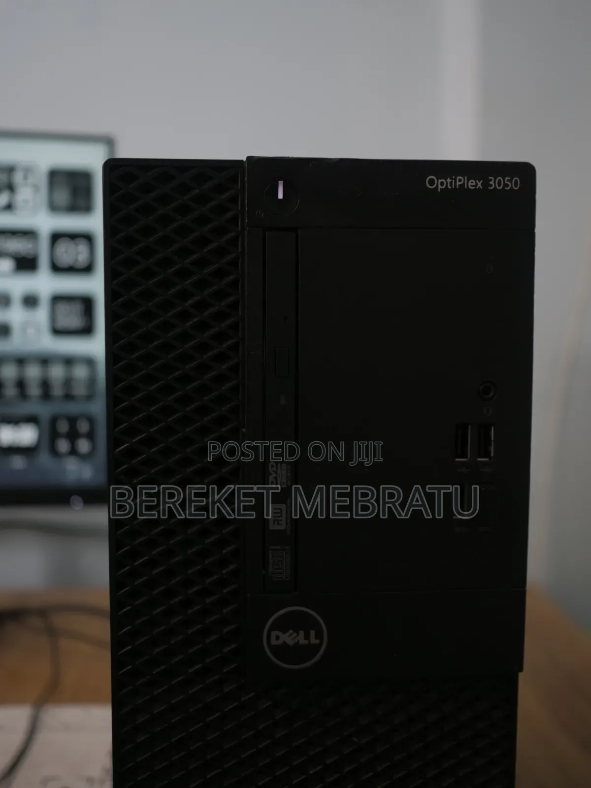Desktop Computer Dell OptiPlex 3050 16GB Intel Core i5 SSD 1T
