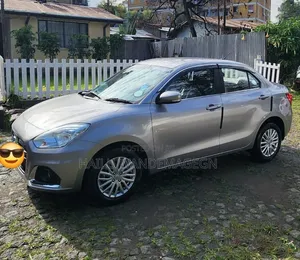 Suzuki Dzire 2022 Silver
