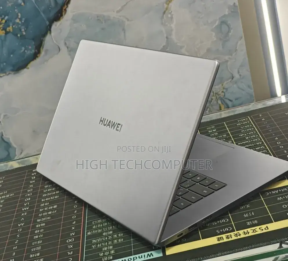 New Laptop Huawei 8GB Intel Core i3 SSD 256GB