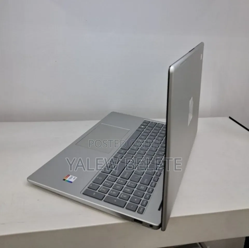 New Laptop HP Stream Notebook 16GB Intel Core i5 SSD 1T