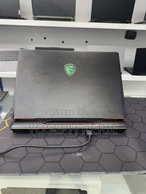 New Laptop MSI Raider GE68HX 13VI-202US 16GB Intel Core i9 SSD 1T