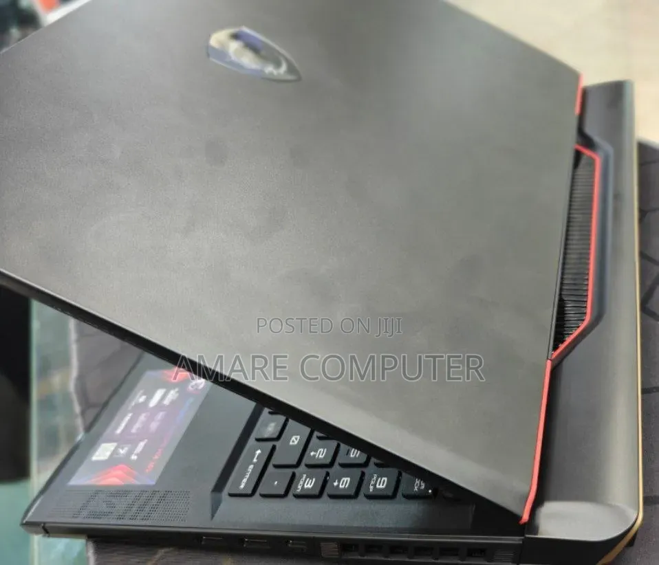 New Laptop MSI 16GB Intel Core i9 SSD 1T