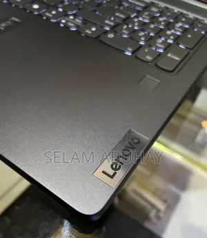New Laptop Lenovo Yoga 7i 16GB Intel Core Ultra 7 SSD 1T
