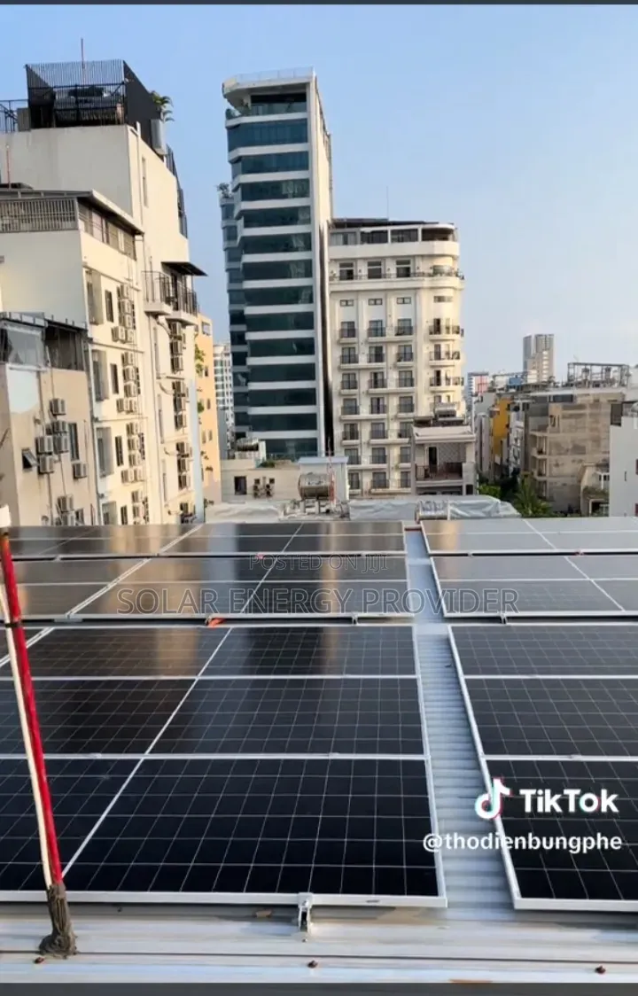 16kw Solar Panel Invertor and Lithium Ion Batteries