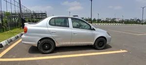 Toyota Platz 2005 Silver