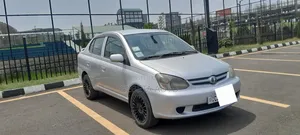 Toyota Platz 2005 Silver