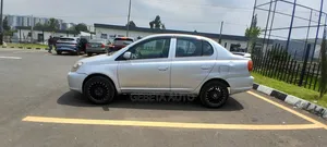 Toyota Platz 2005 Silver