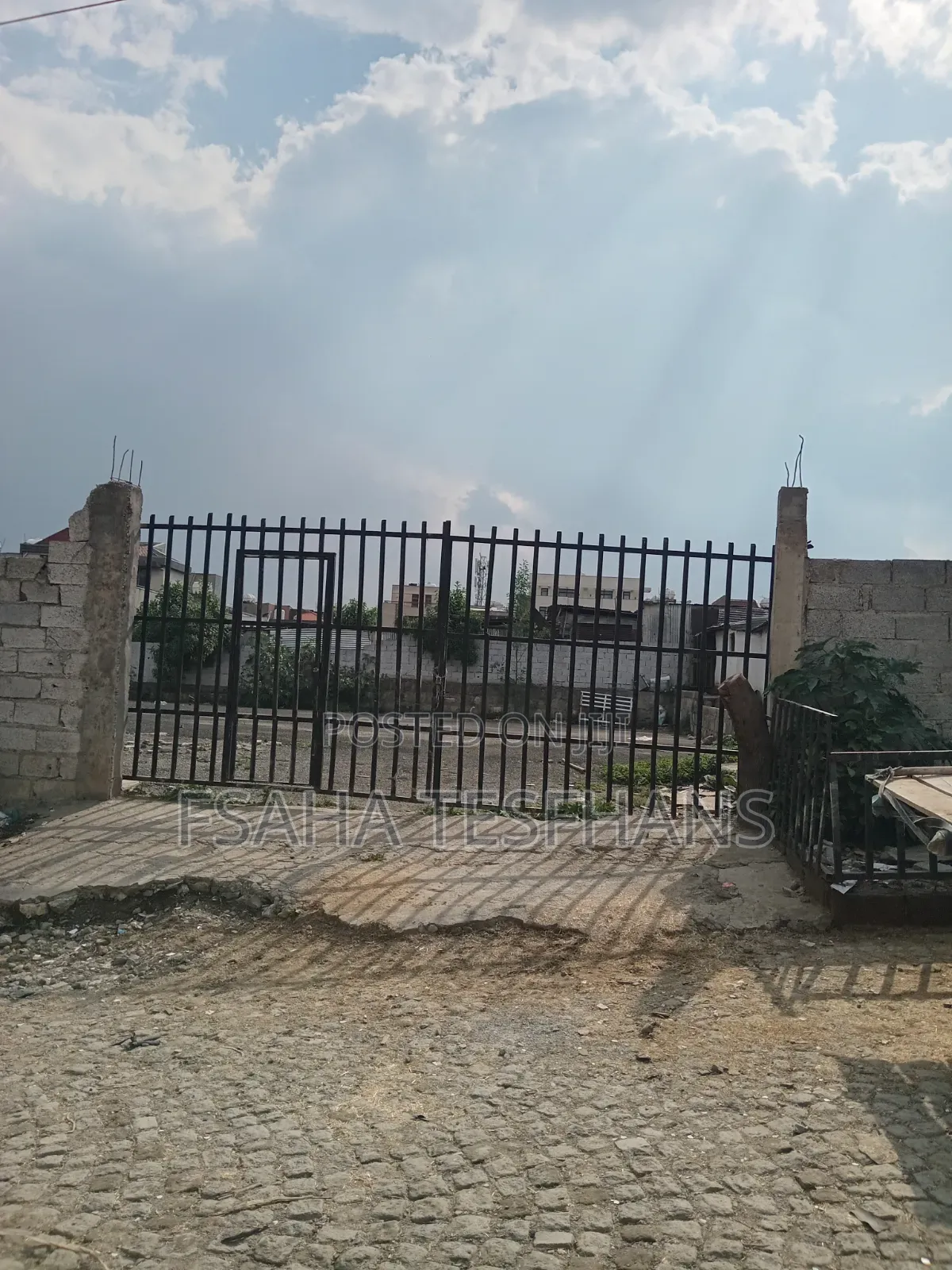 Land for Rent የመኪና ማጠቢያ