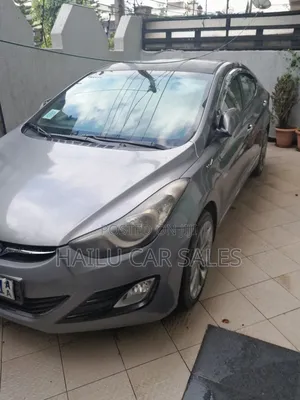 Hyundai Avante 2013 Silver
