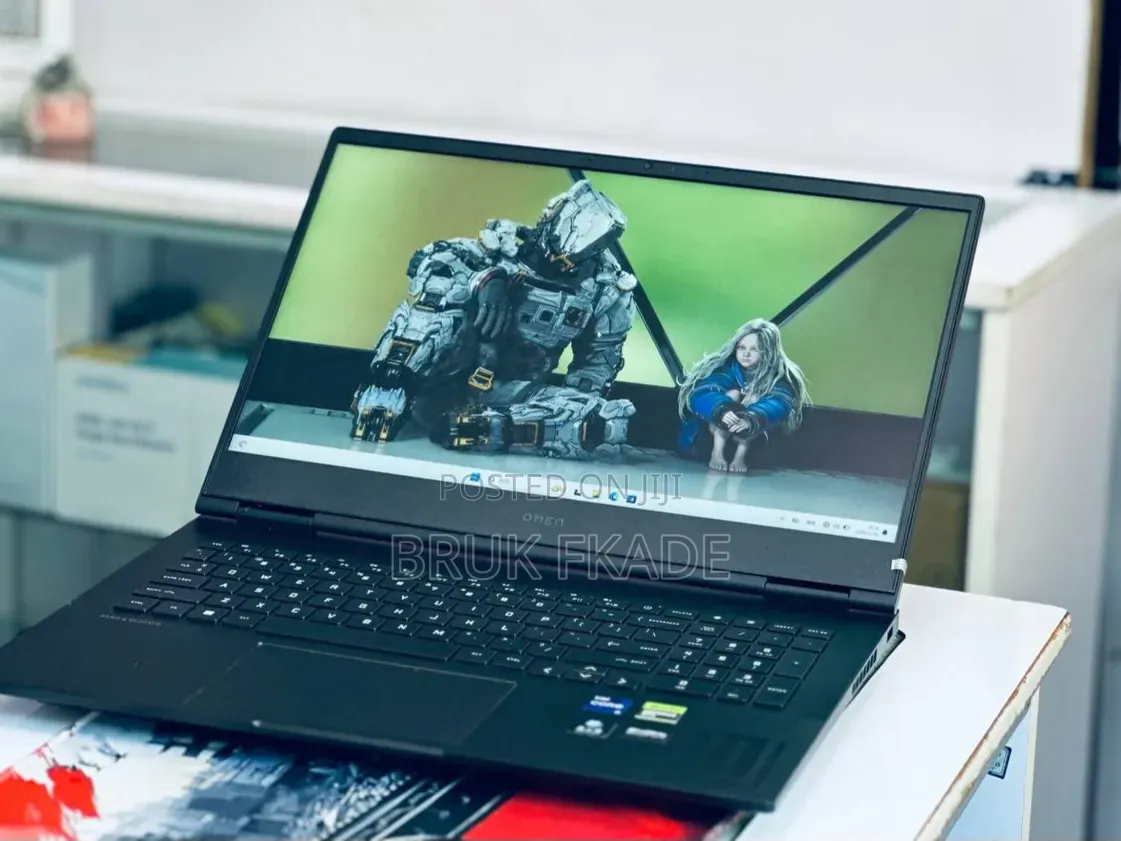 New Laptop HP Omen 16 16GB Intel Core i9 SSD 1T