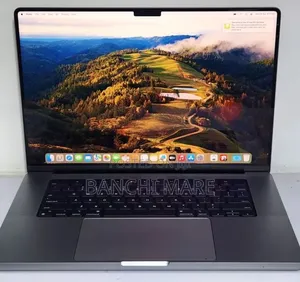 New Laptop Apple MacBook Pro 32GB Apple M1 Pro SSD 512GB