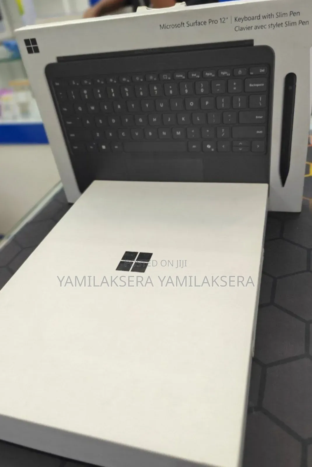 New Microsoft Surface Pro Copilot+ PC 12 16GB Intel Core i7 SSD 512GB