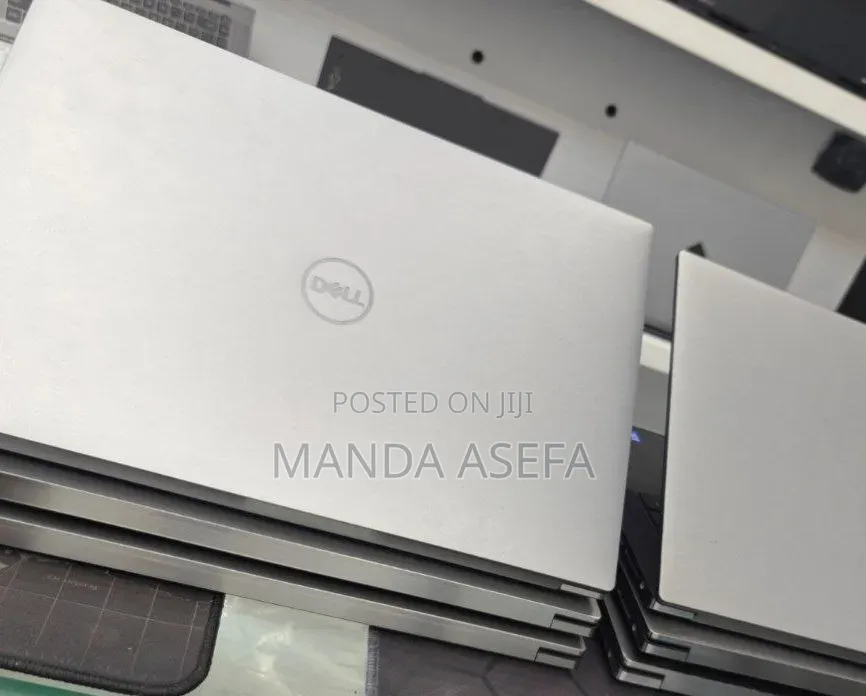 New Laptop Dell 16GB Intel Core i7 SSD 512GB