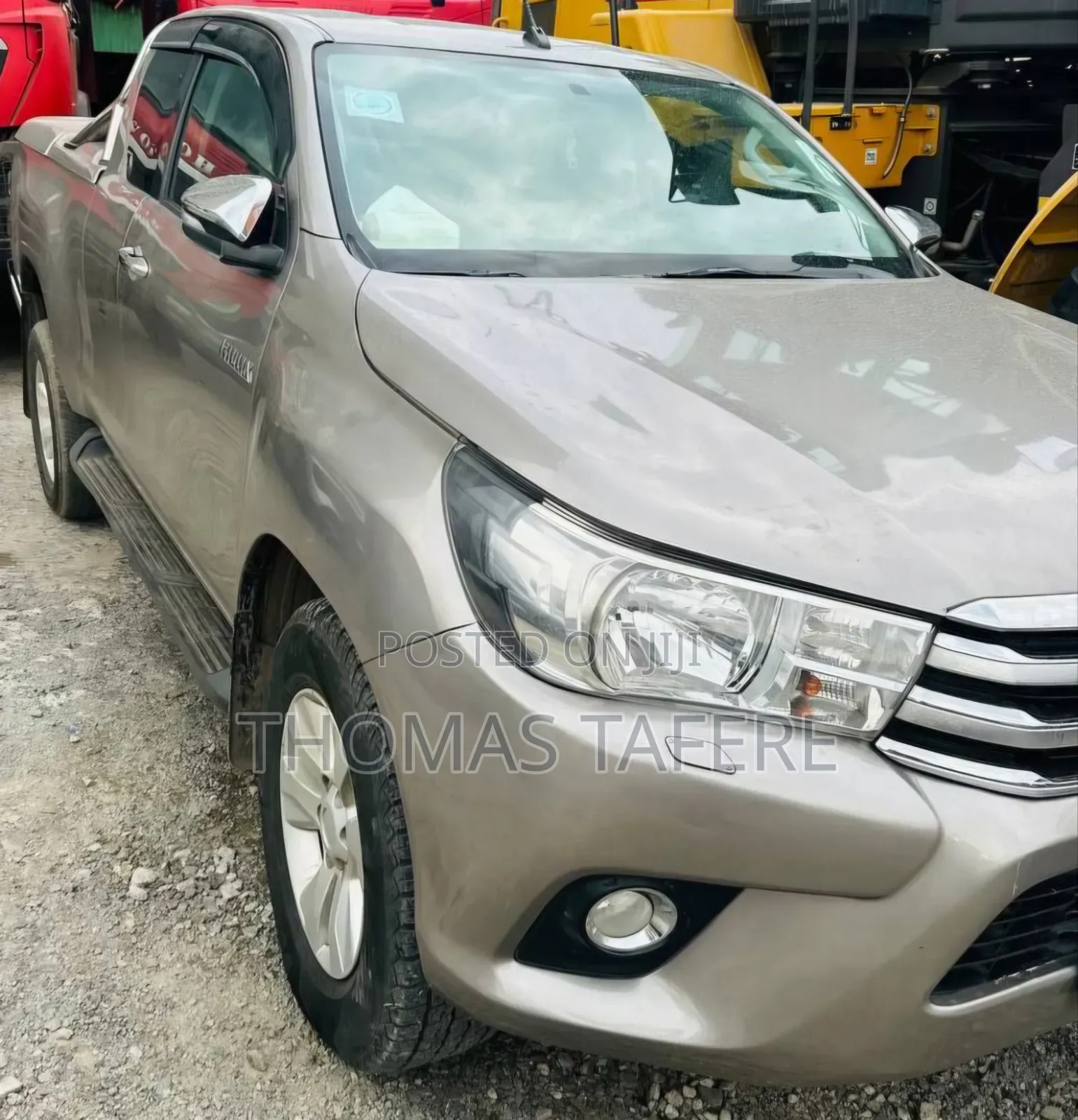 Toyota Hilux 2017 Gold