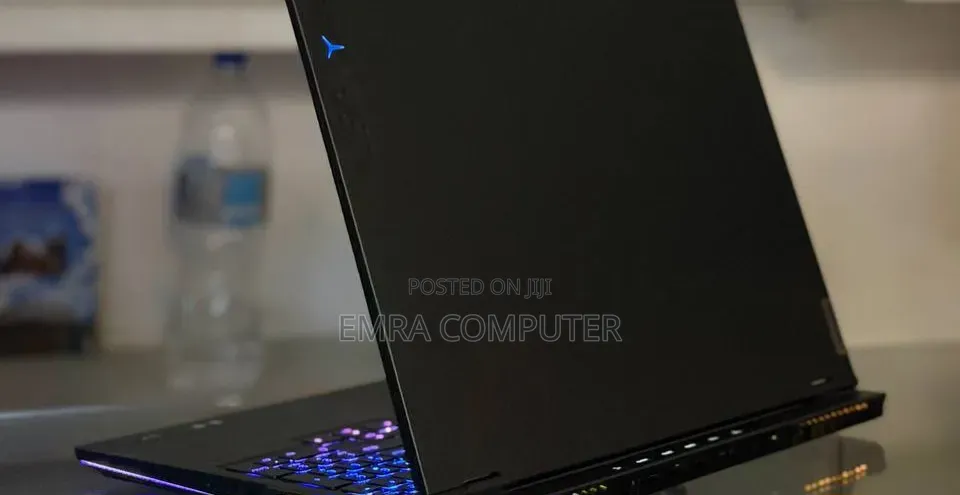 New Laptop Lenovo 16GB AMD Ryzen 9 SSD 1T