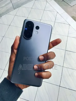 New Vivo V60 256 GB Gray