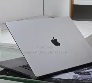 New Laptop Apple MacBook Pro 2021 M1 Max 32GB Apple M1 Max SSD 1T