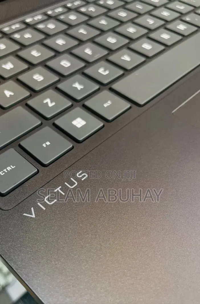 New Laptop HP Victus 16 16GB Intel Core i7 SSD 1T
