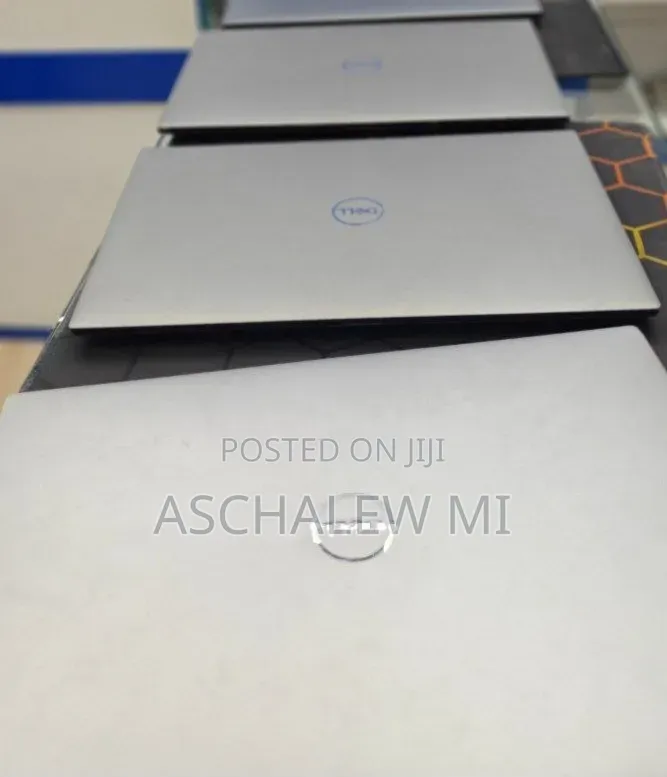 New Laptop Dell Precision 5560 16GB Intel Core i7 SSD 512GB