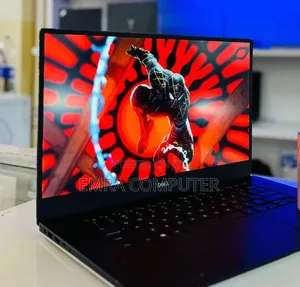 New Laptop Dell 16GB Intel Core i7 SSD 512GB
